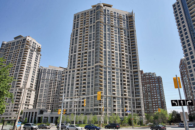 Grand Ovation Condos in City Centre at 310 Burnhamthorpe Road West, Mississauga